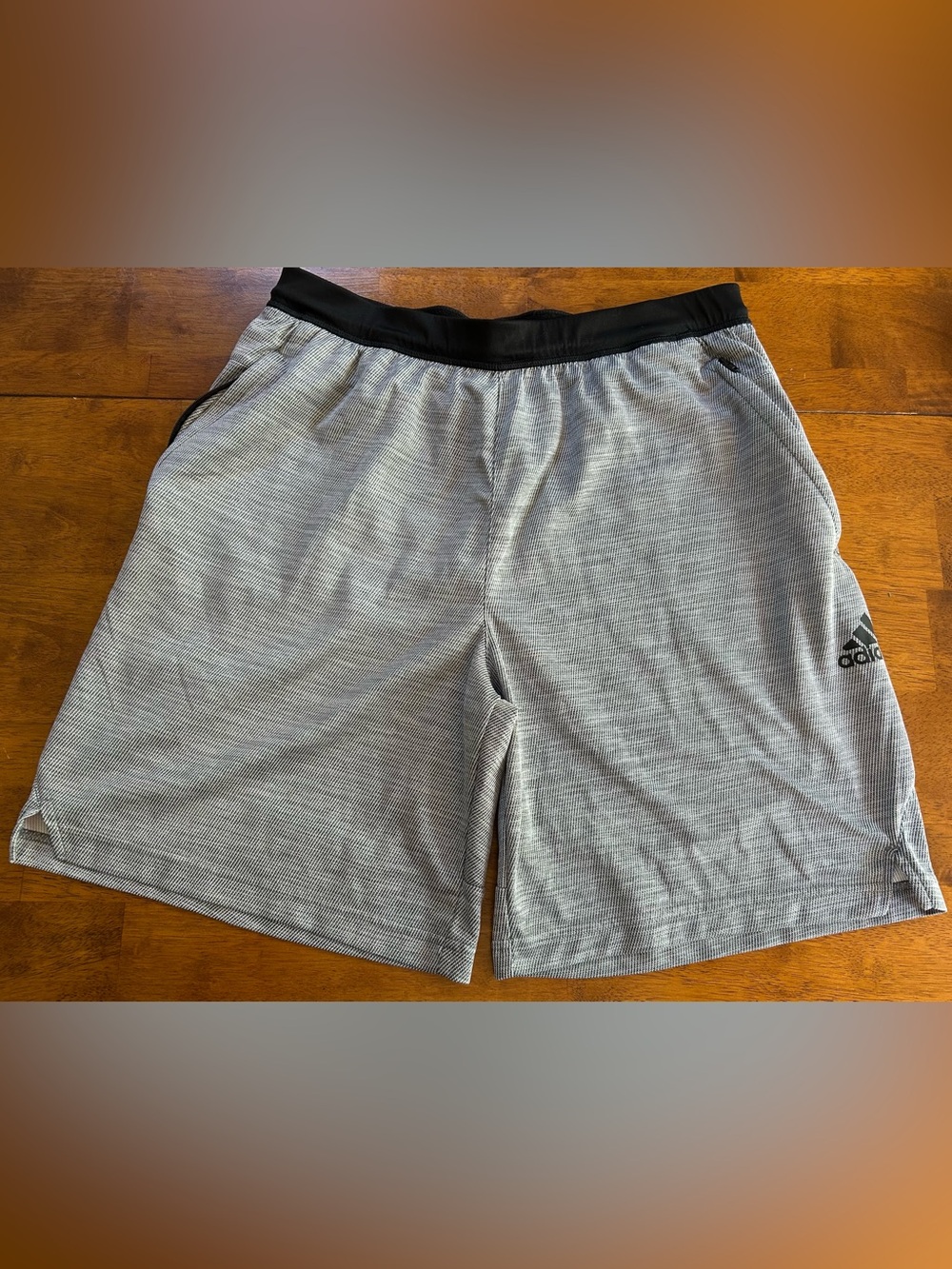 Adidas Men’s Large Gray Aeroready Athletic Shorts